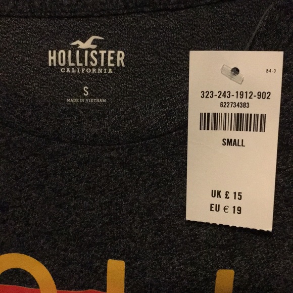 Brand New Hollister T-Shirt Small - Picture 3 of 3